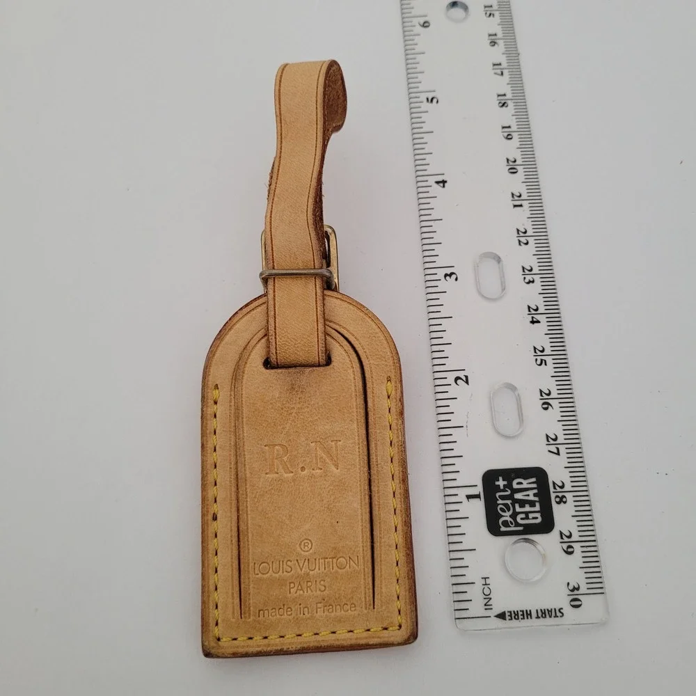 Louis Vuitton Vachetta Leather Luggage Tag Tan Brown Travel Accessory France RN